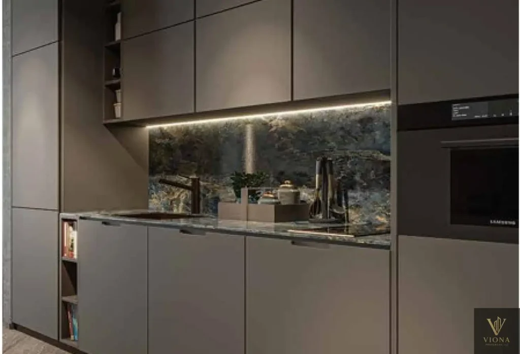 1 Bedroom Apartment with Study in The Central Downtown D